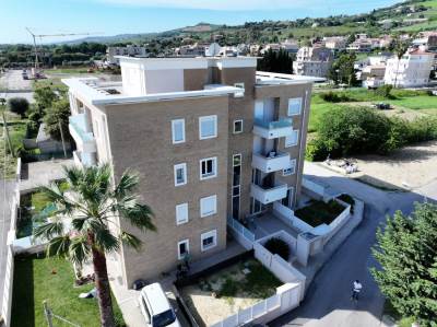 Complesso residenziale Via del Correggio 37 - Foto 1